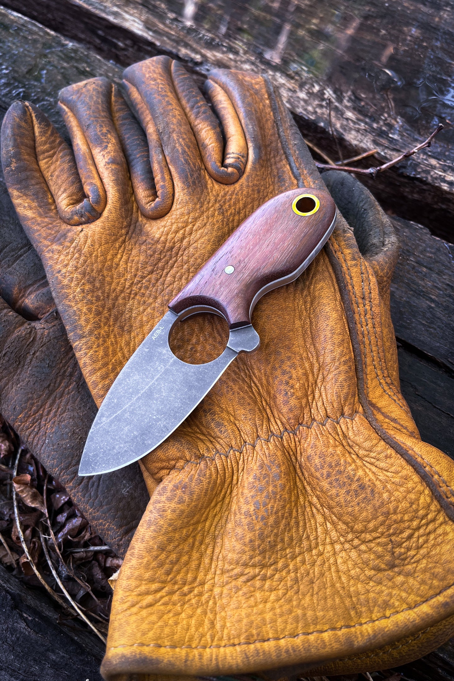 
                  
                    Wingman - Honduras Rosewood
                  
                