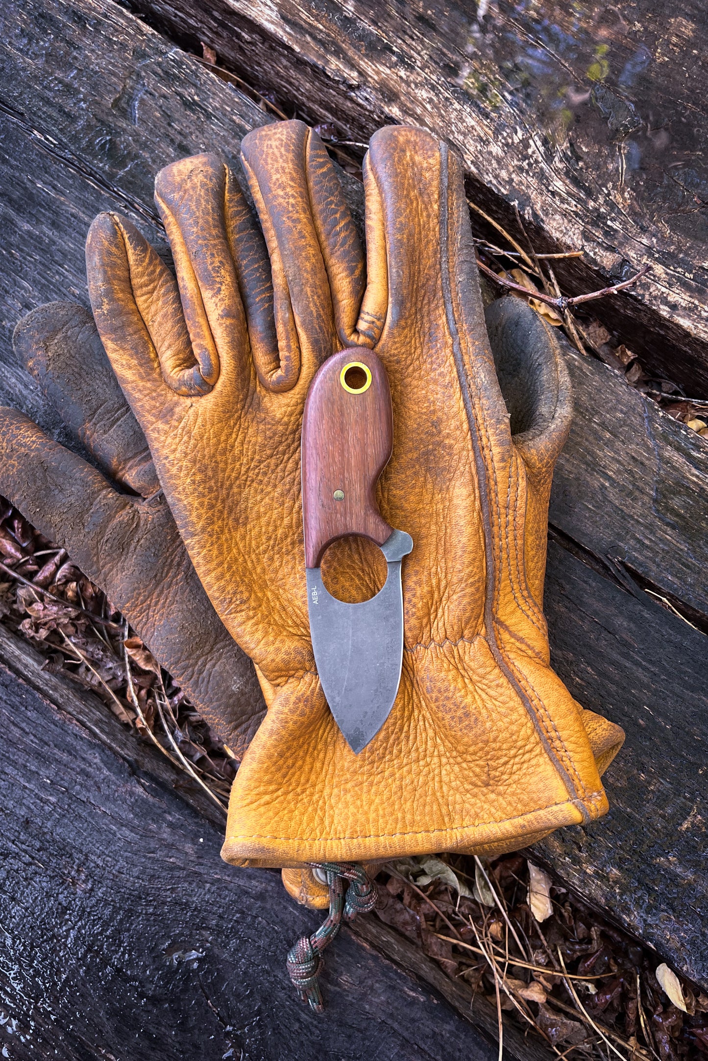 
                  
                    Wingman - Honduras Rosewood
                  
                